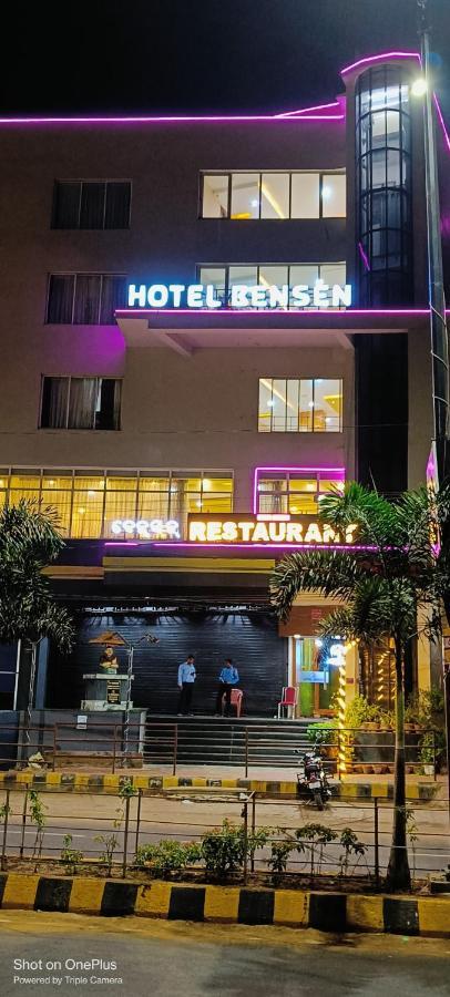 Bensen Hotel Puri Exterior foto